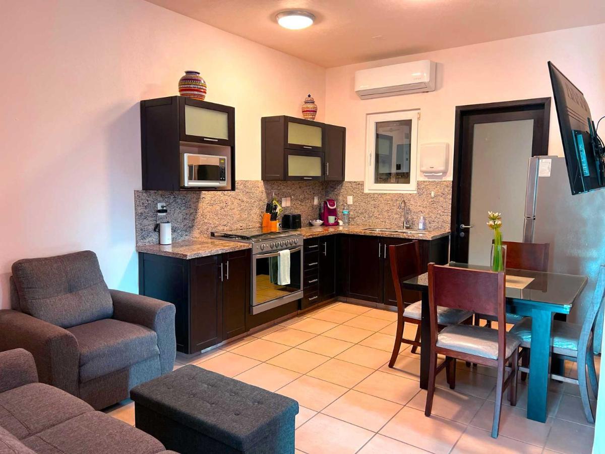 Cardenas Suites Puerto Vallarta Ngoại thất bức ảnh
